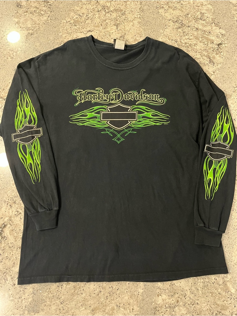 Vintage 2005 Black Harley Davidson Longsleeve With Neon Green Sleeve Hits
